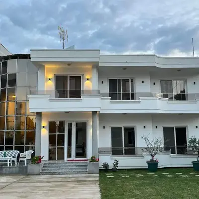 Rinia Apartments