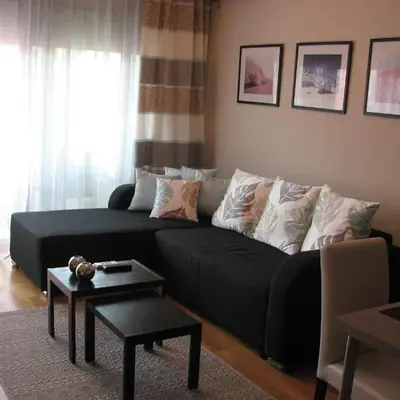 Apartment B&S