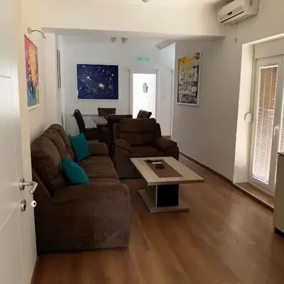 D&D apartments