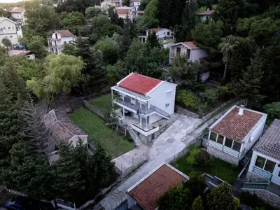 an aerial view of a house with a red roof at Apartments Matija in Sutomore