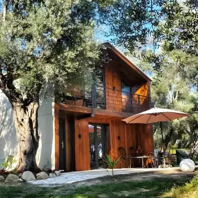 Coratina Cottage
