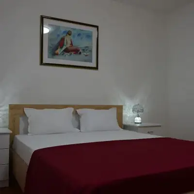 B&B Ana