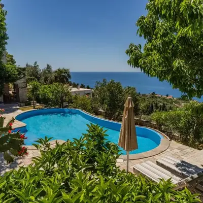 Castello degli Aranci Eco Resort