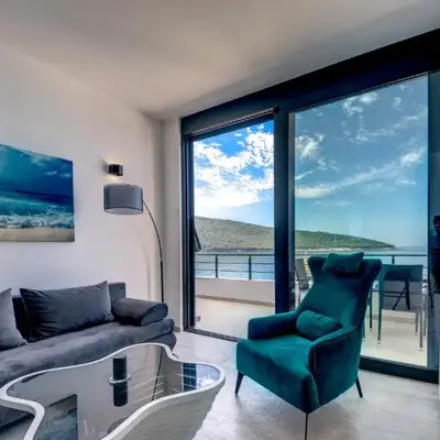 Sea Wave Apartment