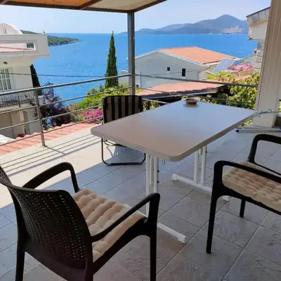 1-Bedroom Apartment