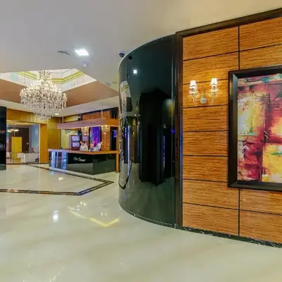 Luxury 3 bedroom private apt in beachfront Hotel