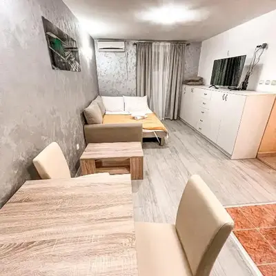AvR Street Budva