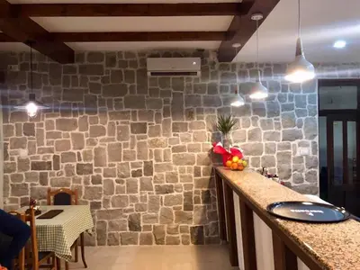 Gallery image of Restaurant & Apartments JUG in Sutomore