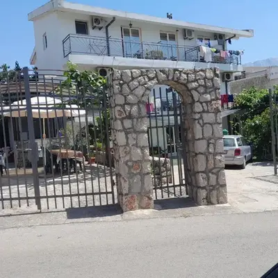 Apartments Kalamperovic