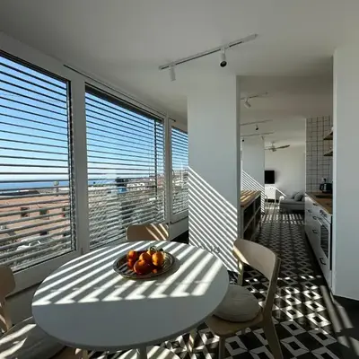 MiU Bar Apartment