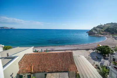 a view of the beach from a building at Apartmani Stari Grad in Sutomore