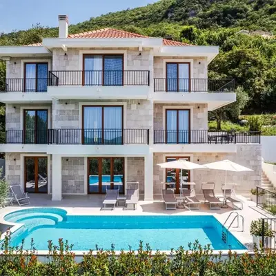 Villa Fotinia