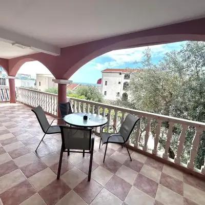 Sea view steps to Przno beach 2 Bedrooms Terrace Parking Villa Olive