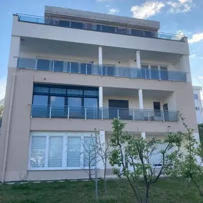 Apartments David