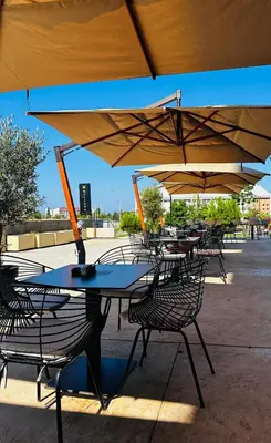 Gallery image of Soho City Mountain in Bar