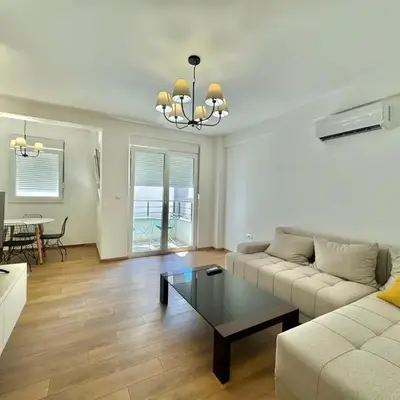 One bedroom Apartment 777