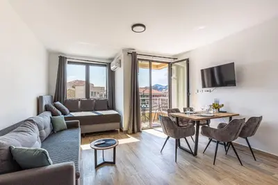 Gallery image of Contemporary Retreat in Bečići in Budva