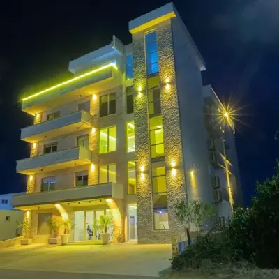 Amber Lux Apartments