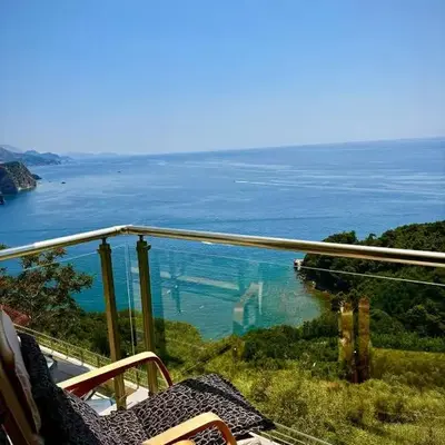 Romantic Hillside Escape Sea View and Infinity Pool