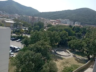 Gallery image of Deniz manzaralı, büyük markete yakın ev in Budva