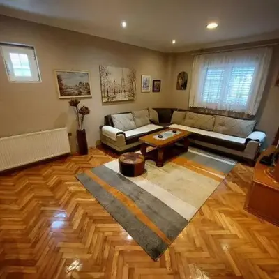 Stefhouse