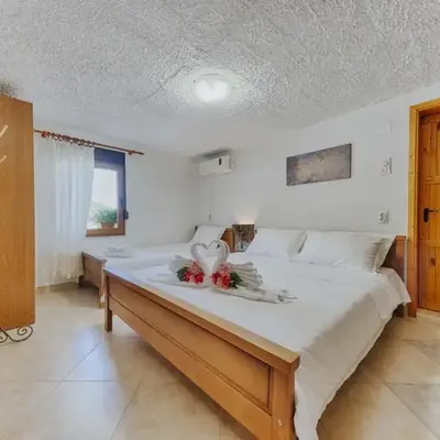 Markovic Village Apartments