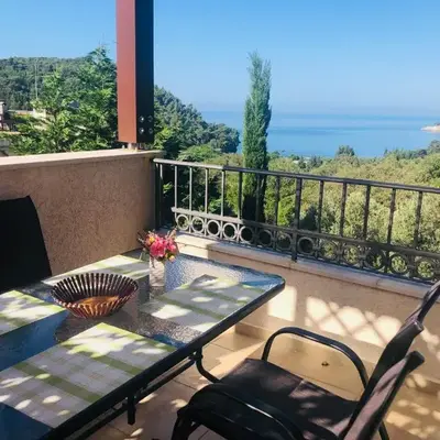 Bay View Apartments