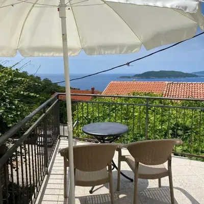Mali apartman