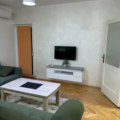Apartman Autobuska