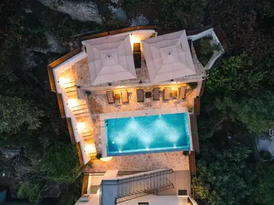 an aerial view of a house with a swimming pool at Casa Bianca 1 in Ulcinj