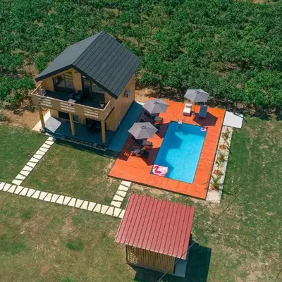 RAOS Cottage