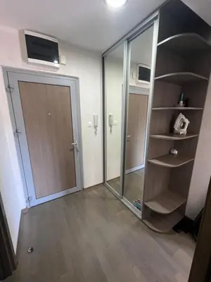 a room with a shower and a glass door at Engora 10 Voli in Petrovac na Moru