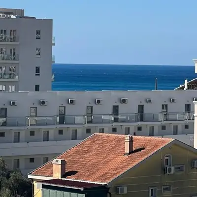 Engora 10 Voli