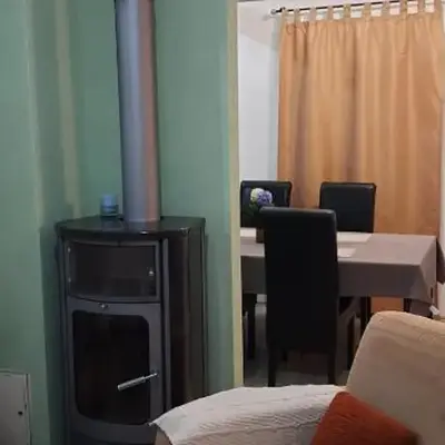 Zlatna Guest House