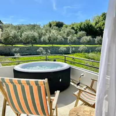Tiny House with Hot Tub & View