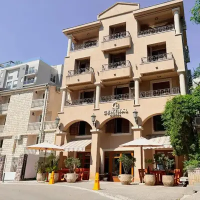 Central Hotel & Restaurant