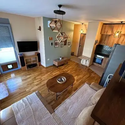 Sun & Sand - Long Beach Apartment