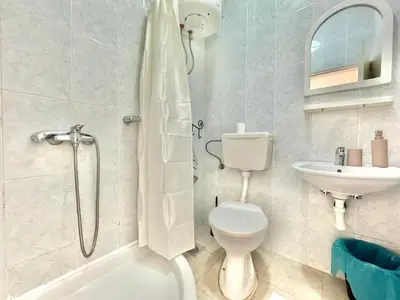 Gallery image of B&M Holiday Rooms in Podlastva