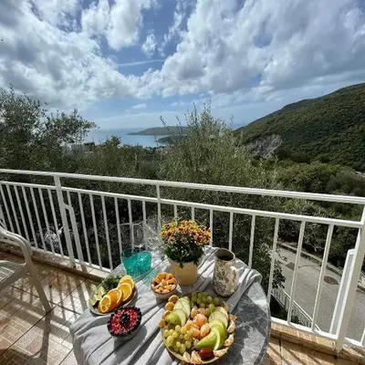 Olive Hill Home
