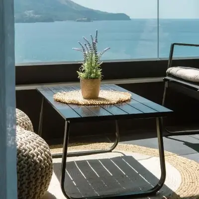 ZOA Seaview Apartment
