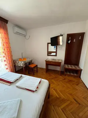Gallery image of APARTMENT 02Villa KRIVOKAPIC in Budva