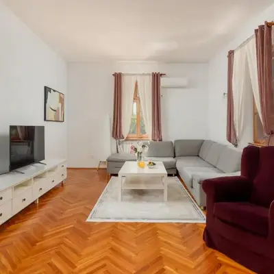Epoha Apartment