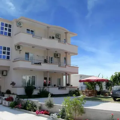 Apartments Family Ibrahimi