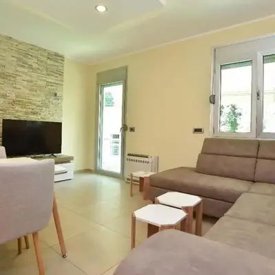 Omega 4 Apartment