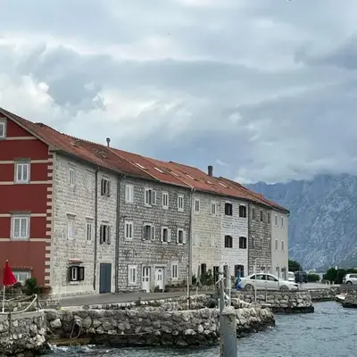 Villa Kotor Air