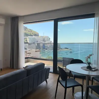 Lux Apartman Rafailovici