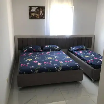Apartments Yrhan