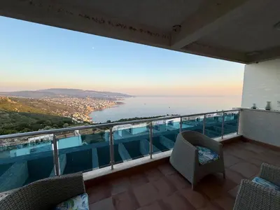 Gallery image of Kalamper Vista seaview and pool in Bar