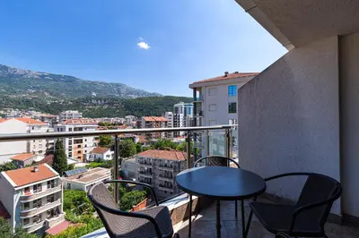 Gallery image of Central WoW Living in Budva