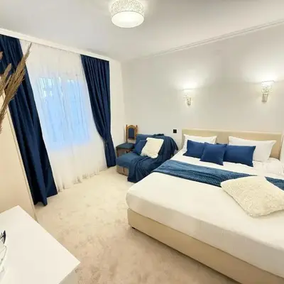 Aurora Apartment
